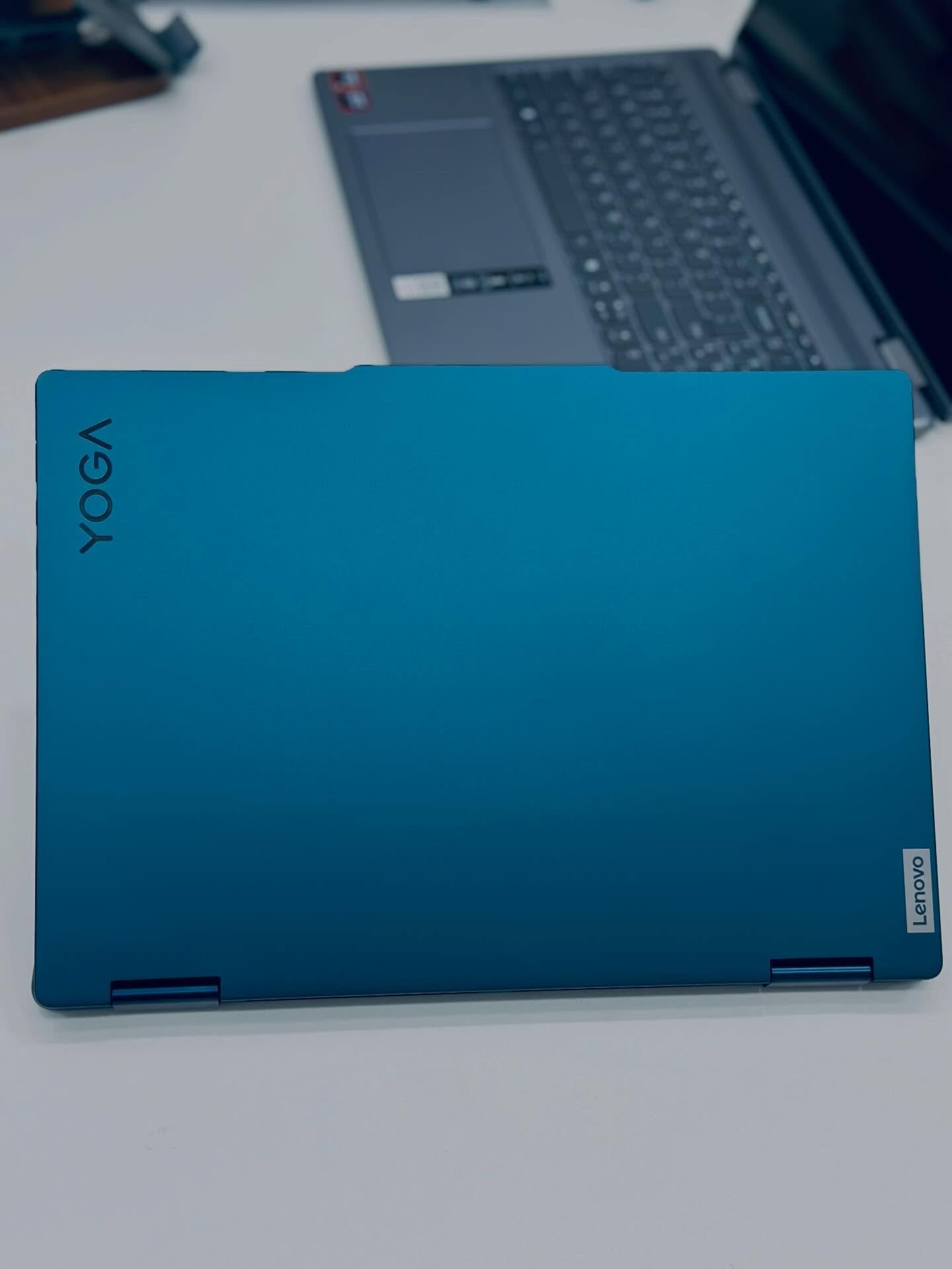 Lenovo Yoga 7 2-in-1 – Intel Core Ultra 7 155H (15th Gen) | 16GB DDR5 | 1TB SSD | 14″ OLED Touchscreen